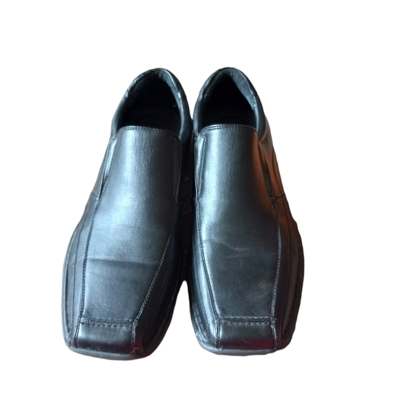 - Men’s Leather Black Slip on Shoes Size 10 M in Excellent Used Condition - Picture 1 of 6